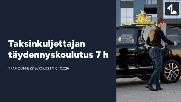 Taksinkuljettaja palvelee asiakasta taksiajoneuvon vieressä henkilökuljetustehtävässä.